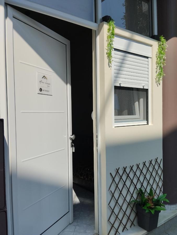Mini House فولوس المظهر الخارجي الصورة